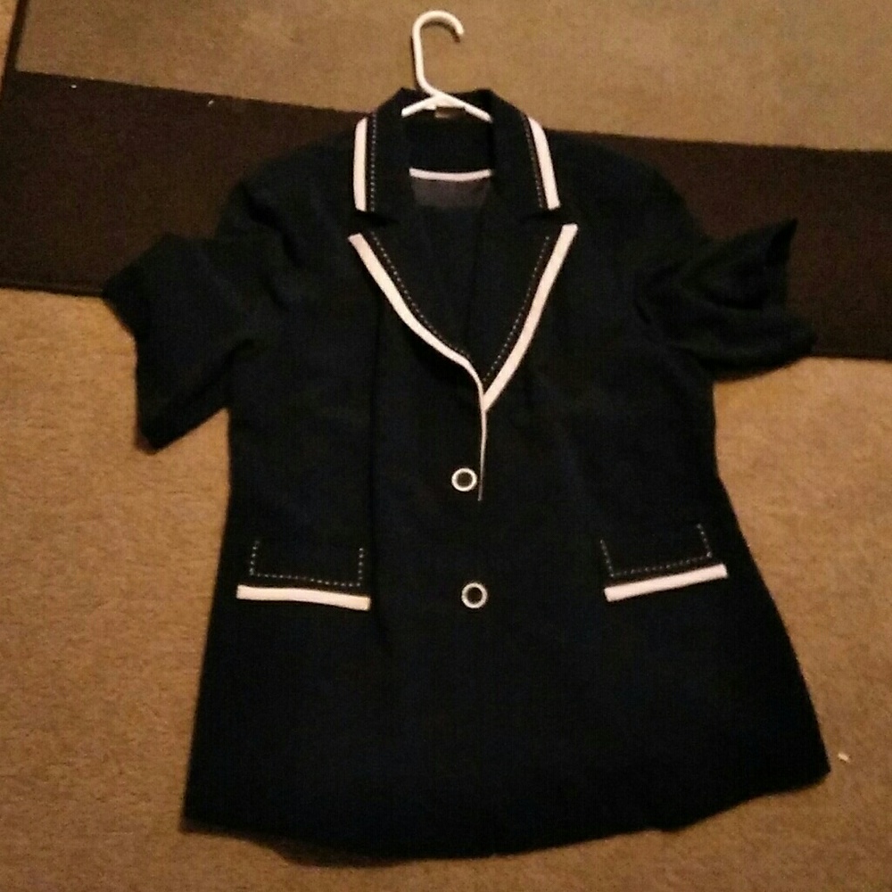 Vintage woman's L navy suit